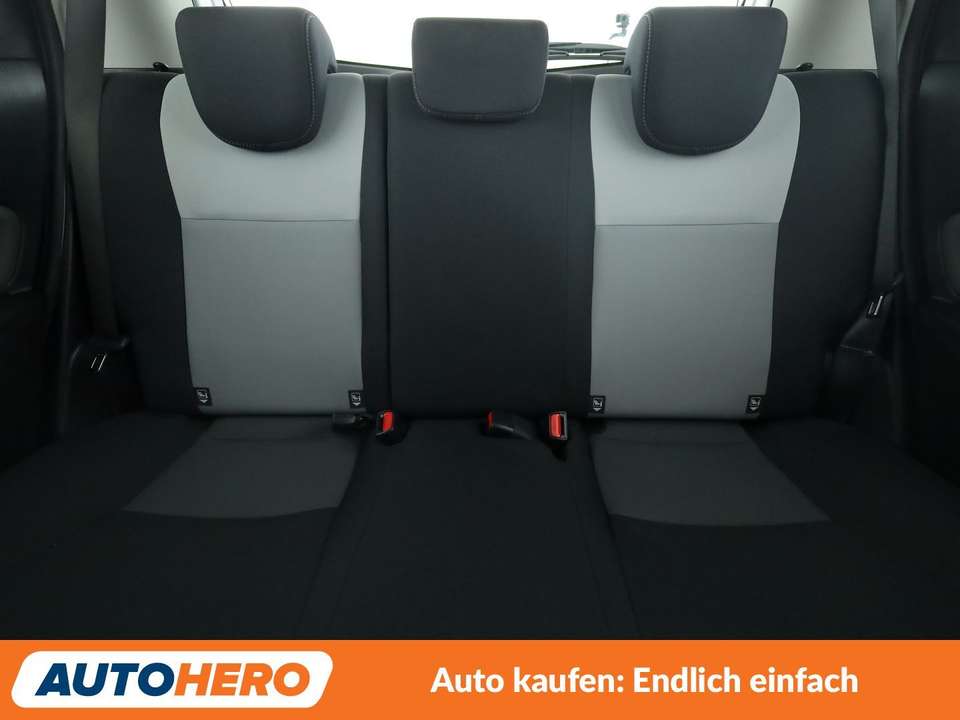 Toyota Yaris - Imagem 15