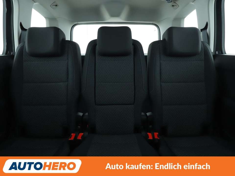Volkswagen Touran - Imagem 15