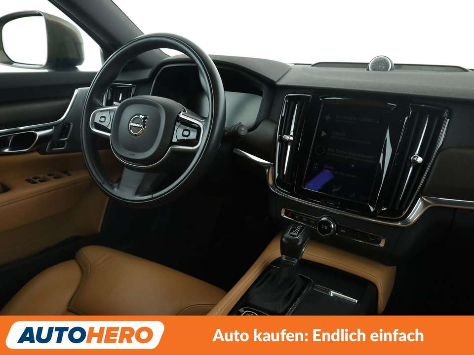 Volvo V90 Cross Country - Imagem 13