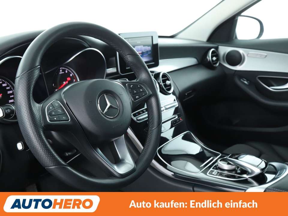 Mercedes-Benz C 180 - Imagem 11