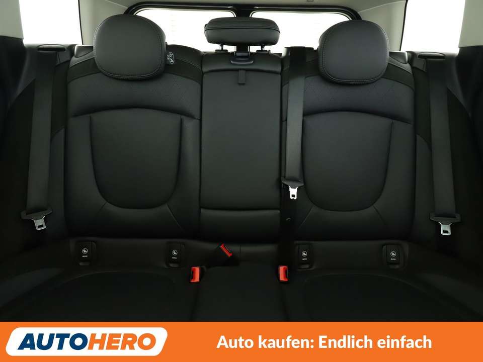 MINI Cooper Clubman - Imagem 15