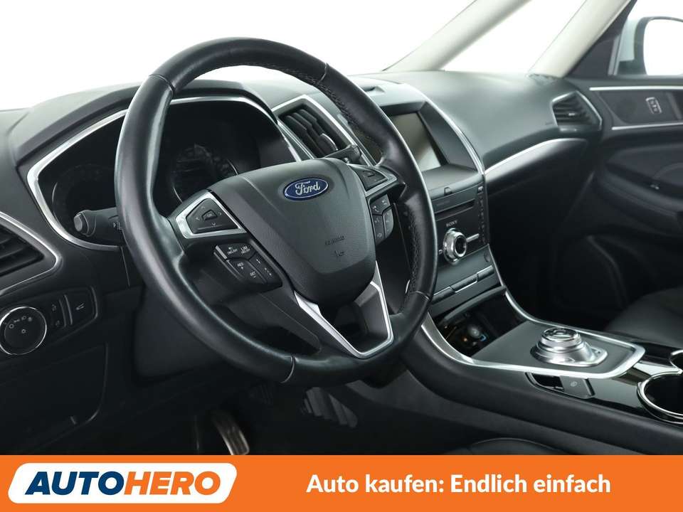 Ford Galaxy - Imagem 11