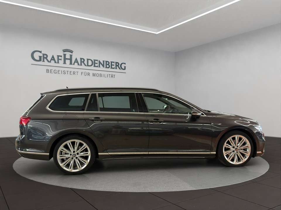 Volkswagen Passat - Imagem 7