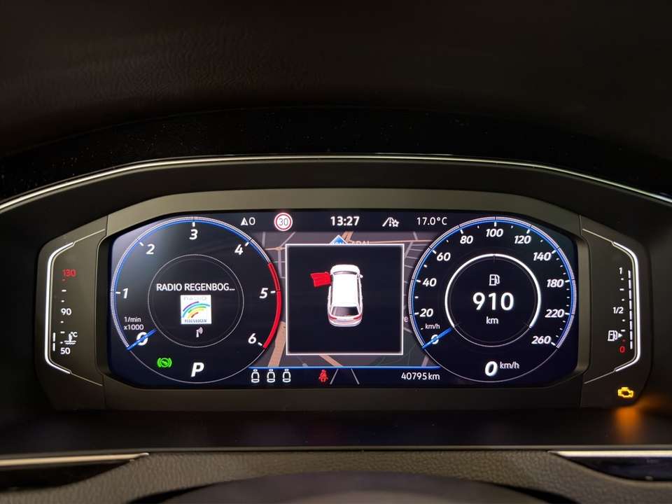 Volkswagen Passat - Imagem 13