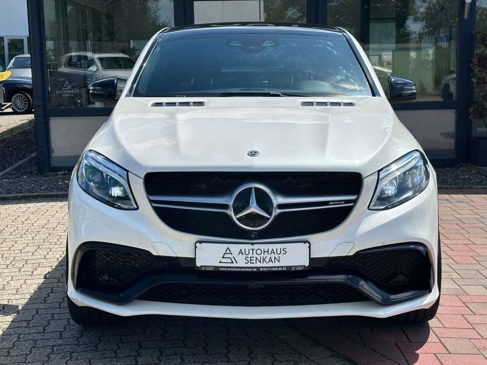 Mercedes-Benz GLE 43 AMG - Imagem 2