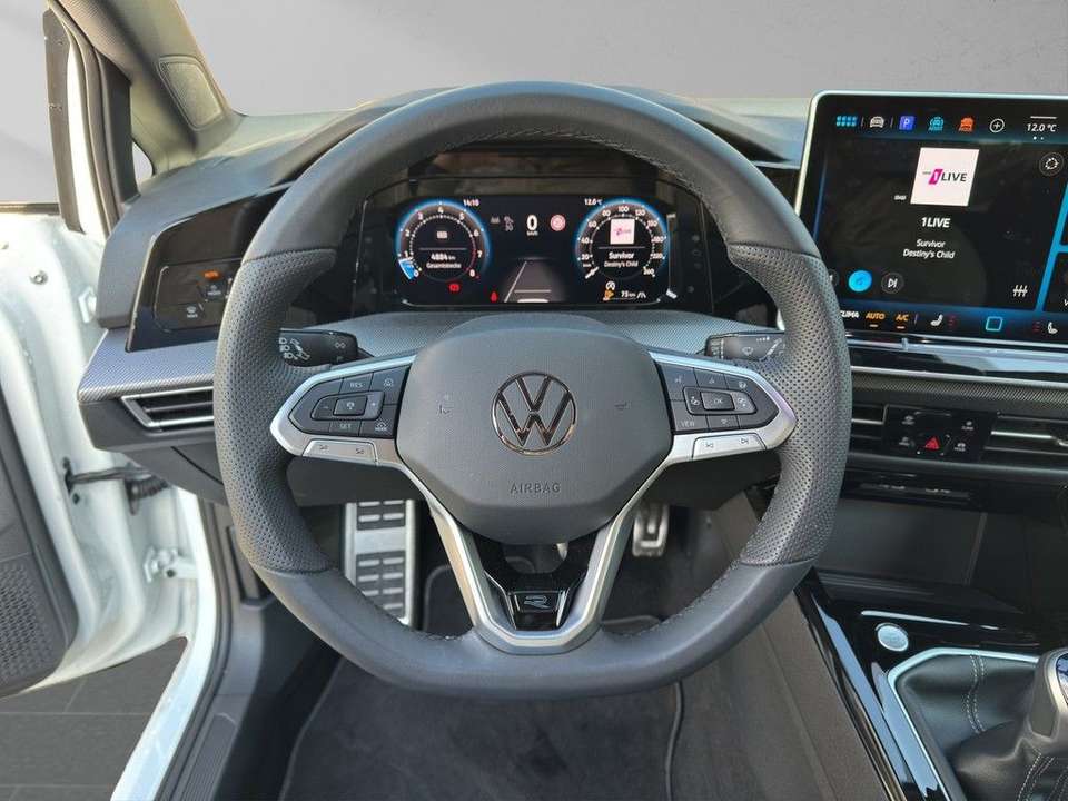 Volkswagen Golf - Imagem 11