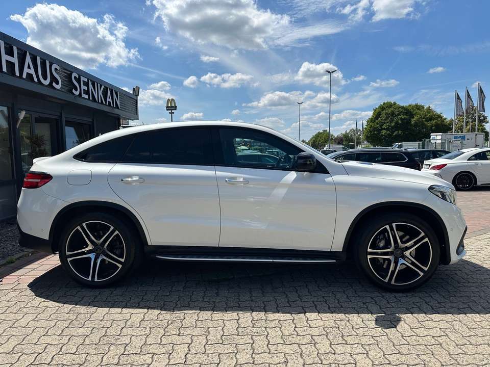 Mercedes-Benz GLE 43 AMG - Imagem 9