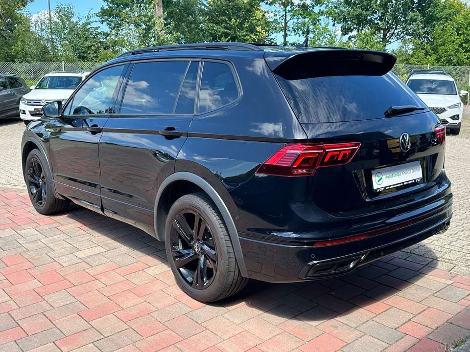 Volkswagen Tiguan Allspace - Imagem 5