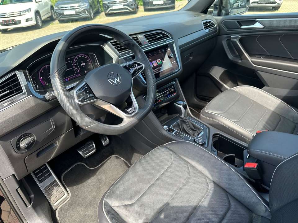 Volkswagen Tiguan Allspace - Imagem 12