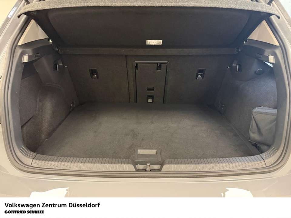 Volkswagen Golf - Imagem 7