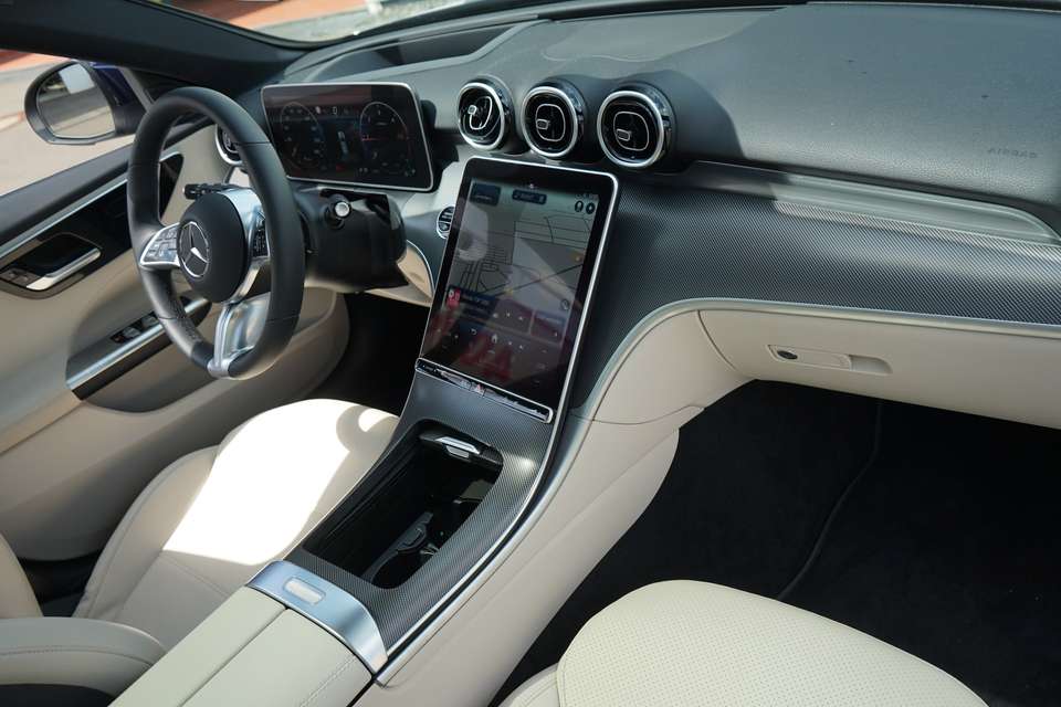 Mercedes-Benz C 220 - Imagem 5