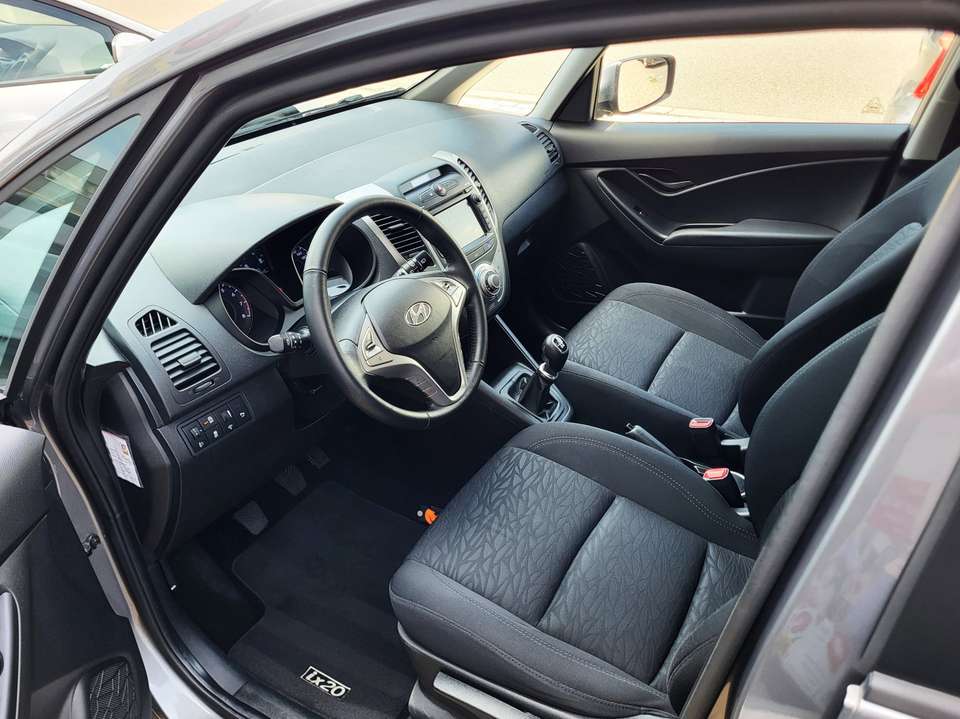 Hyundai iX20 - Imagem 8