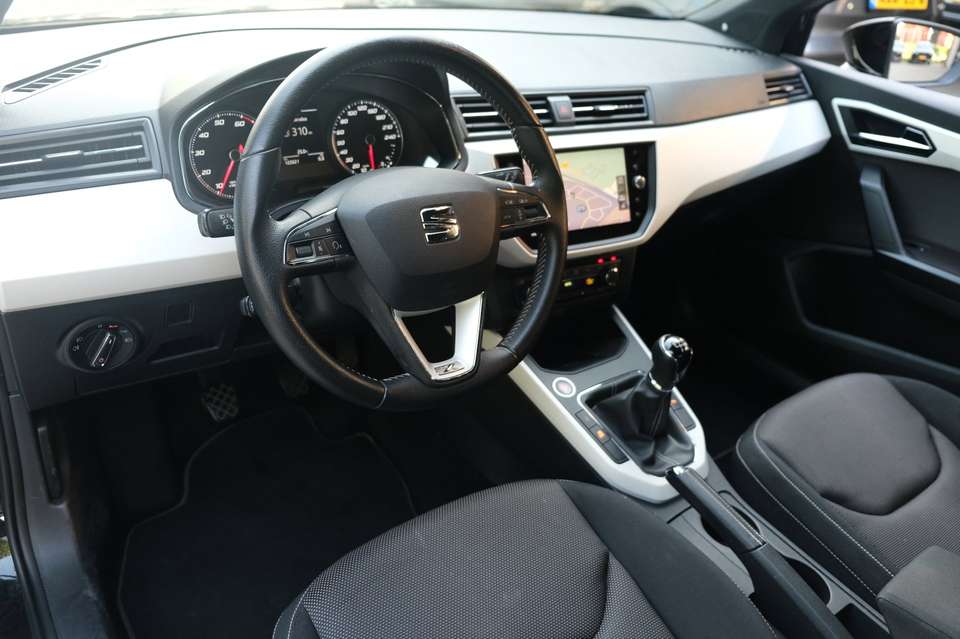 SEAT Arona - Imagem 3