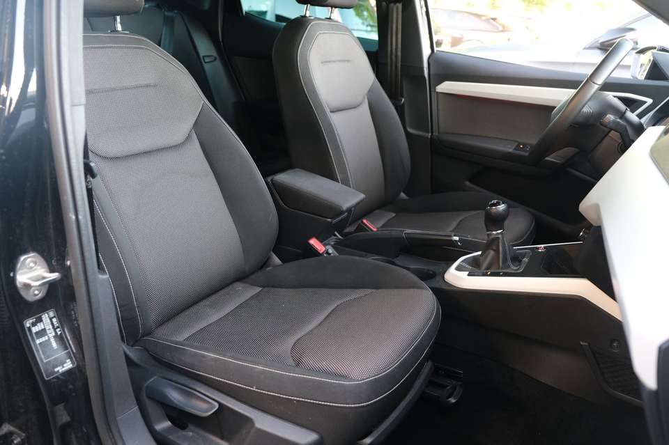 SEAT Arona - Imagem 4