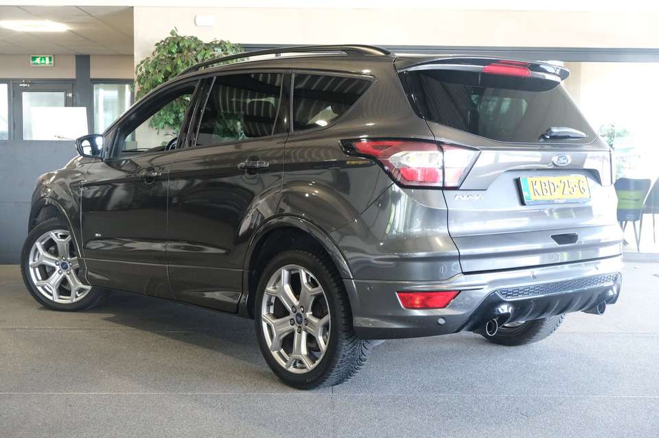 Ford Kuga - Imagem 10