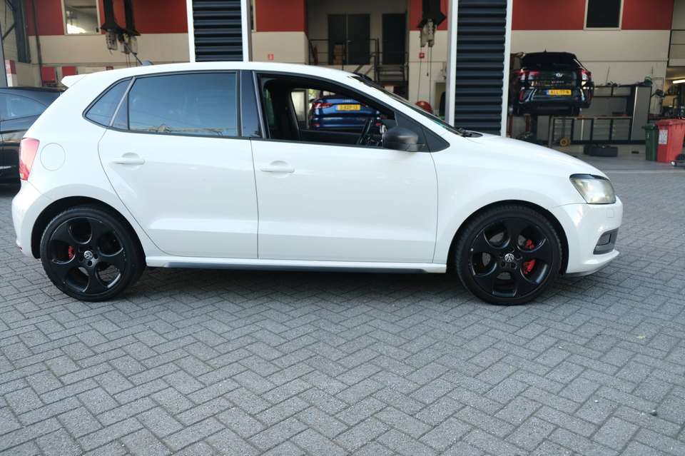 Volkswagen Polo GTI - Imagem 13