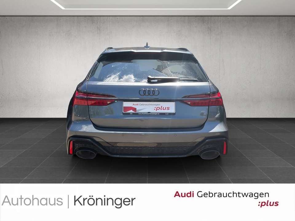 Audi RS6 - Imagem 6