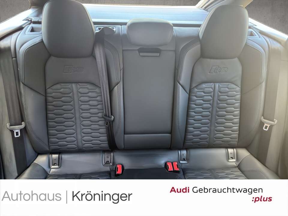 Audi RS6 - Imagem 10