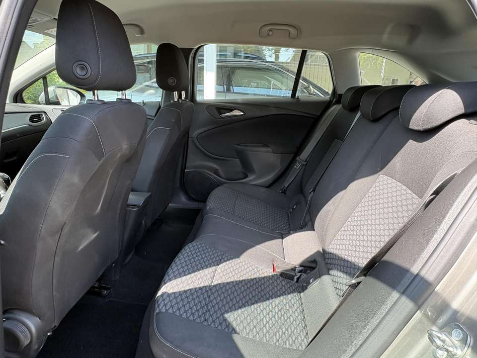 Opel Astra - Imagem 8