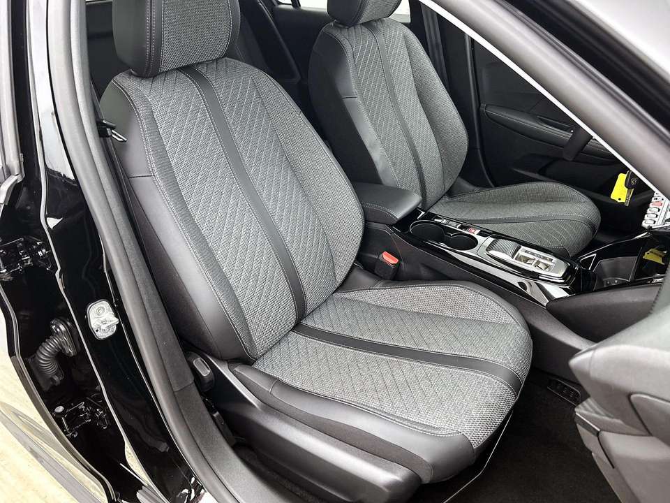 Peugeot 208 - Imagem 14