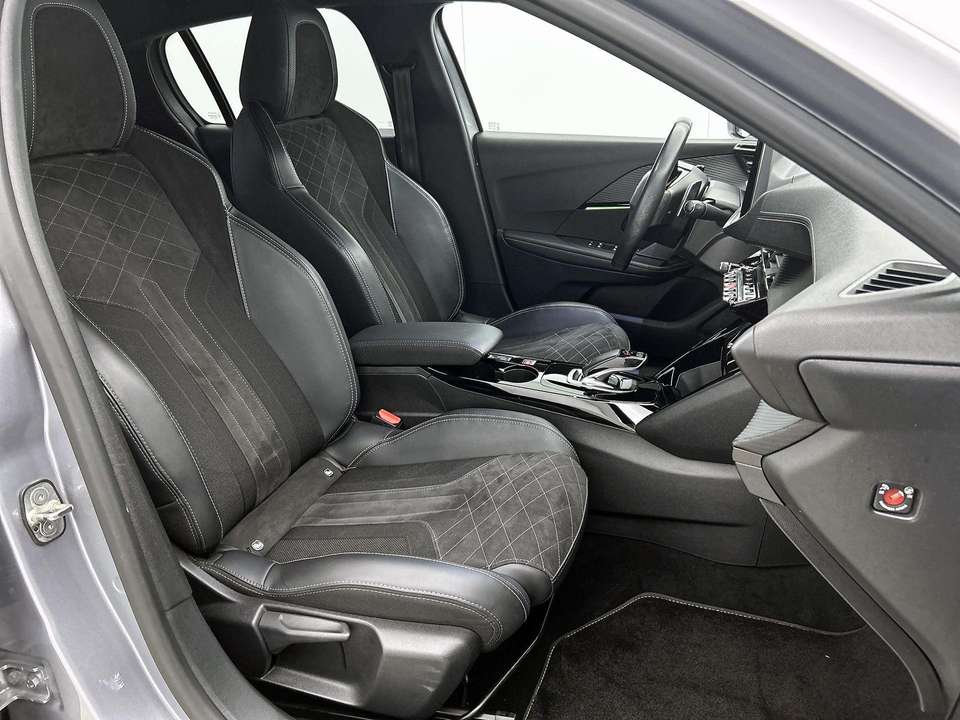 Peugeot 208 - Imagem 14