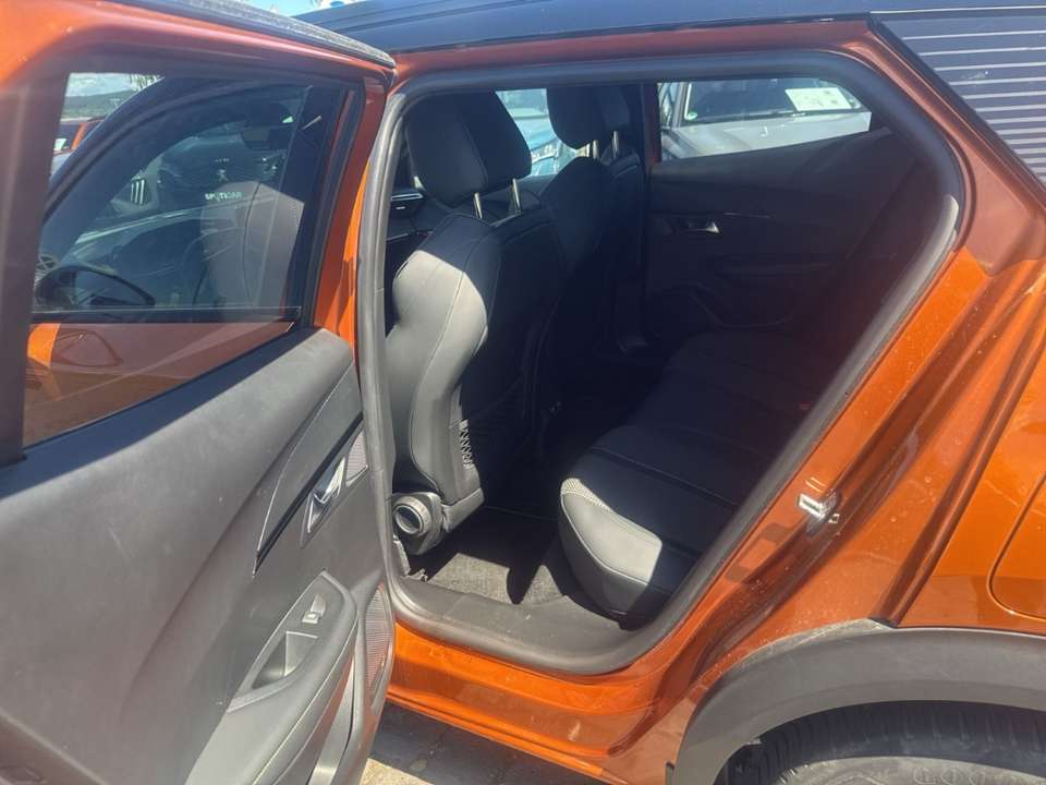 Peugeot 2008 - Imagem 8