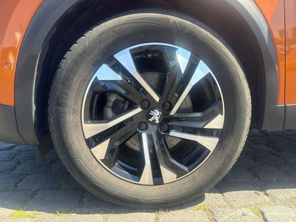 Peugeot 2008 - Imagem 9