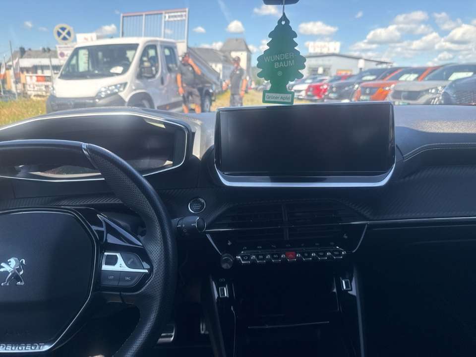 Peugeot 2008 - Imagem 10