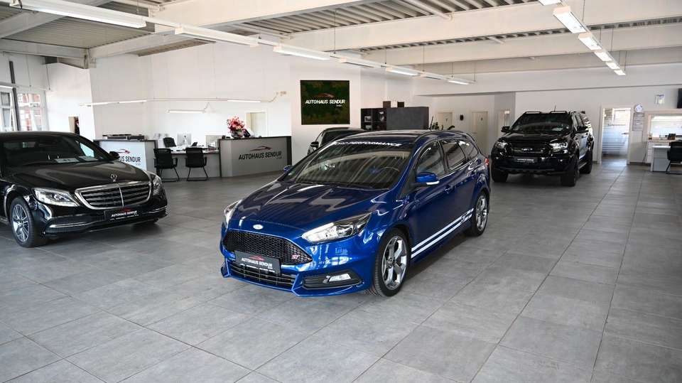 Ford Focus - Imagem 1