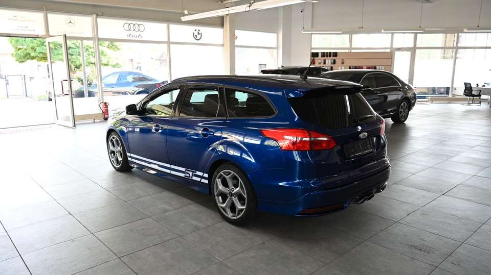 Ford Focus - Imagem 4