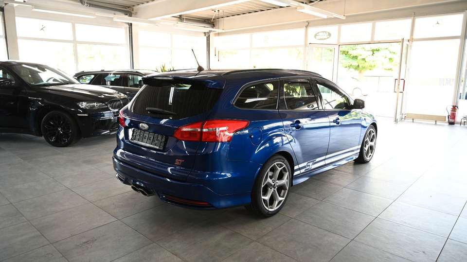 Ford Focus - Imagem 6