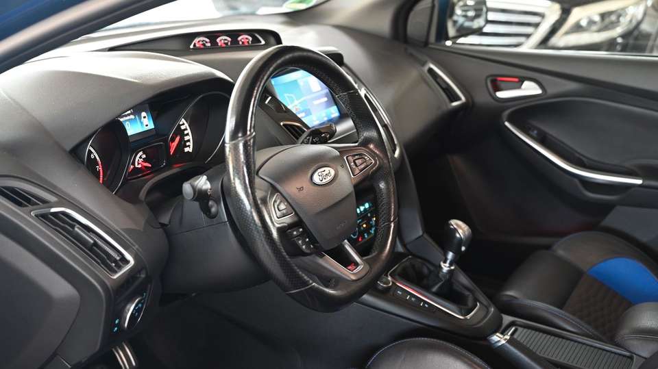 Ford Focus - Imagem 11