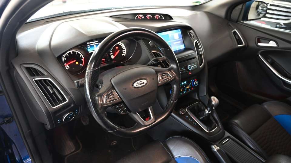 Ford Focus - Imagem 12