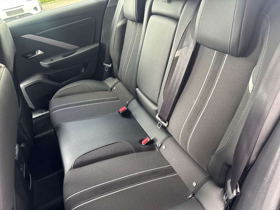 Opel Astra - Imagem 8