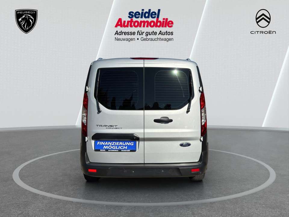 Ford Transit Connect - Imagem 4