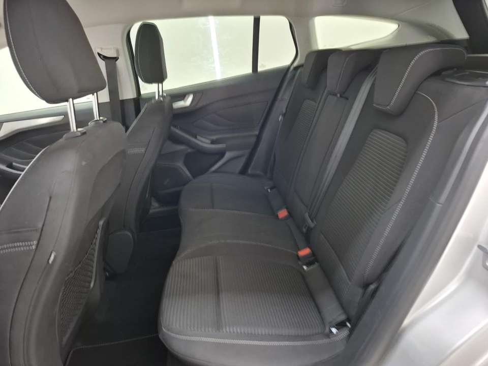 Ford Focus - Imagem 12