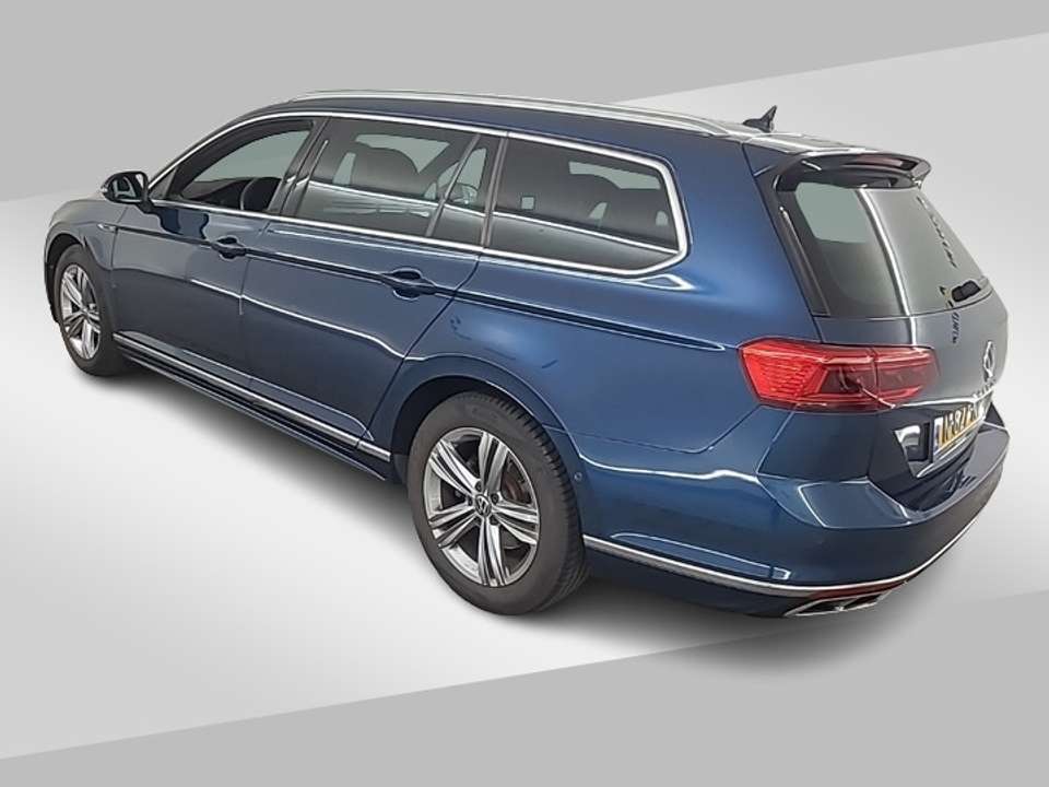 Volkswagen Passat Variant - Imagem 5