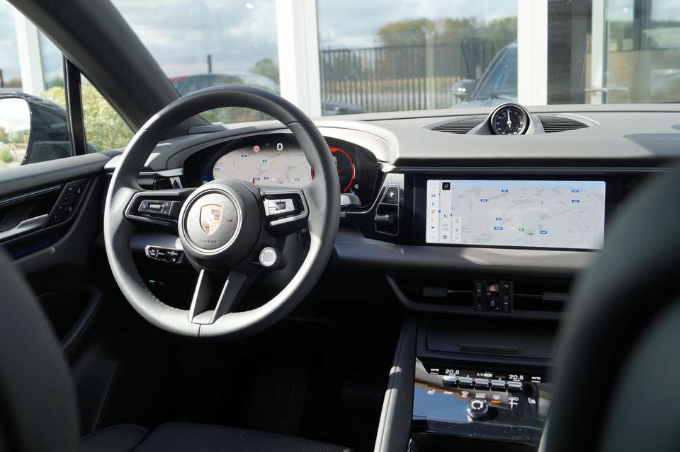 Porsche Macan - Imagem 13