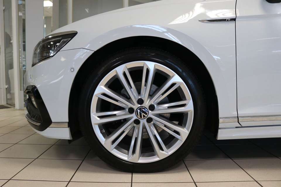 Volkswagen Passat Variant - Imagem 4