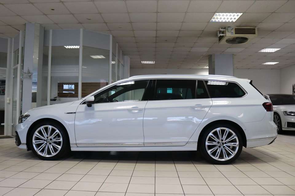 Volkswagen Passat Variant - Imagem 9