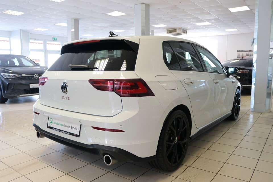 Volkswagen Golf - Imagem 8