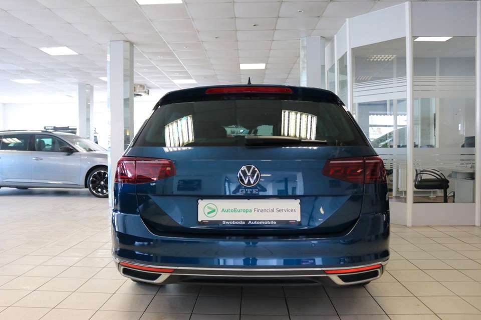 Volkswagen Passat Variant - Imagem 8