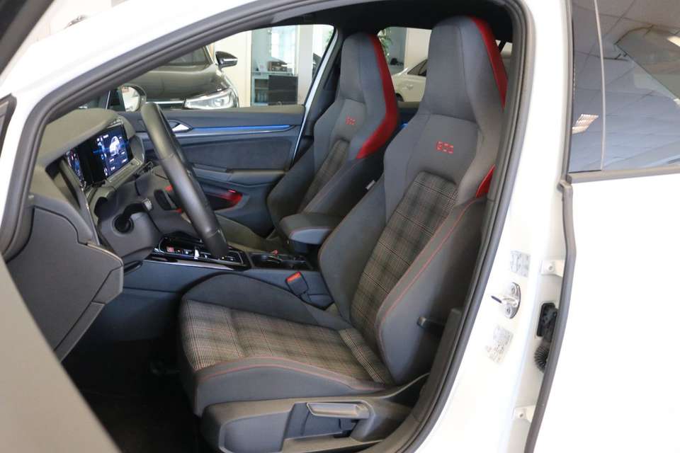 Volkswagen Golf - Imagem 14