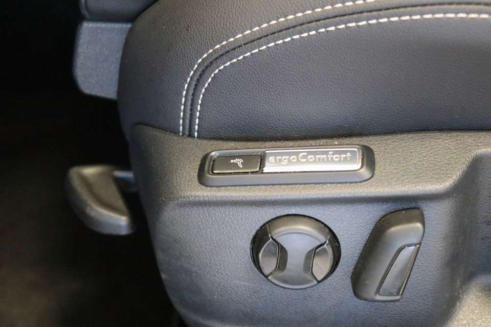 Volkswagen Passat Variant - Imagem 15