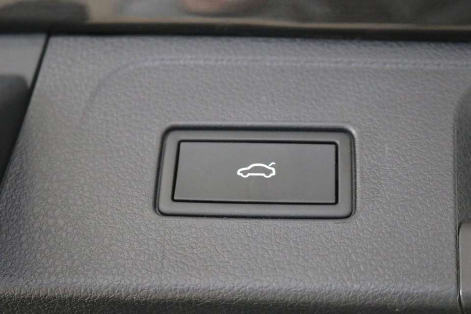 Volkswagen Passat Variant - Imagem 12