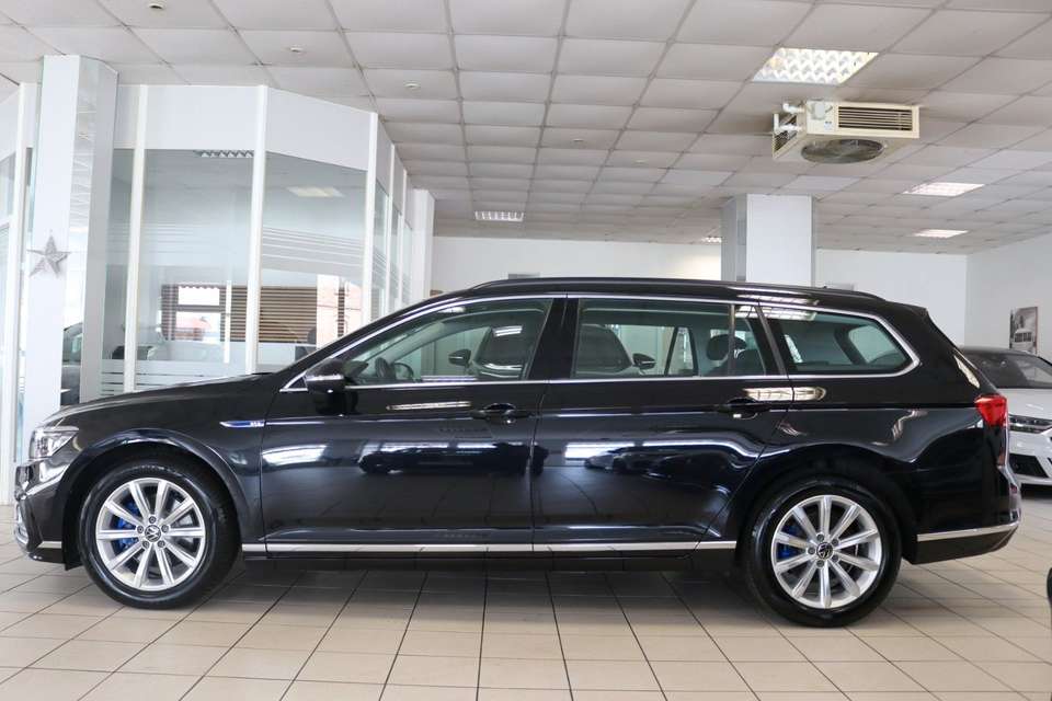 Volkswagen Passat Variant - Imagem 13