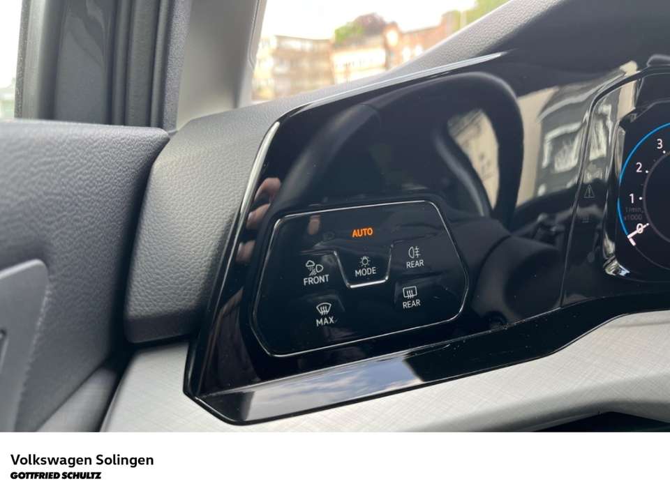 Volkswagen Golf - Imagem 11