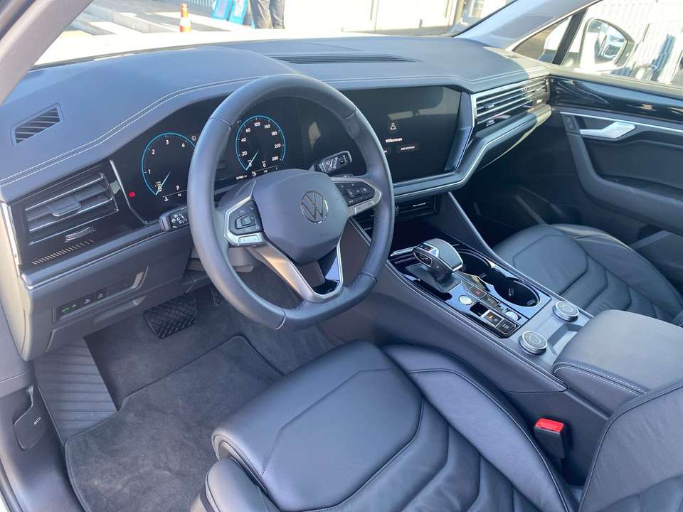 Volkswagen Touareg - Imagem 10