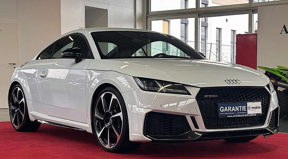 Audi TT RS - Imagem 1