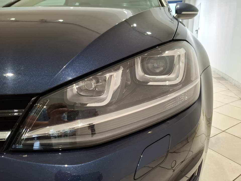 Volkswagen Golf - Imagem 8